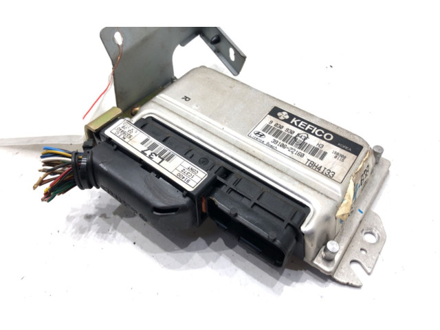 Блок управления двигателем Блок управления 39106-22160   Hyundai Getz