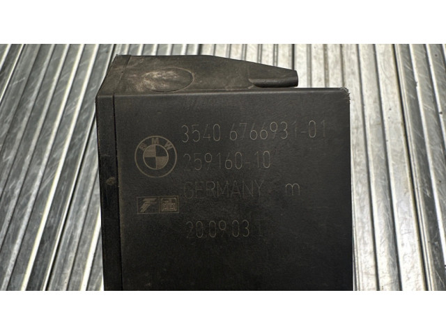 Педаль акселератора