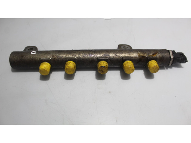 Магистральная трубка топлива