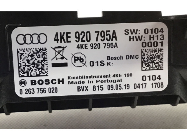 Панель приборов 4KE920795A Audi e-tron