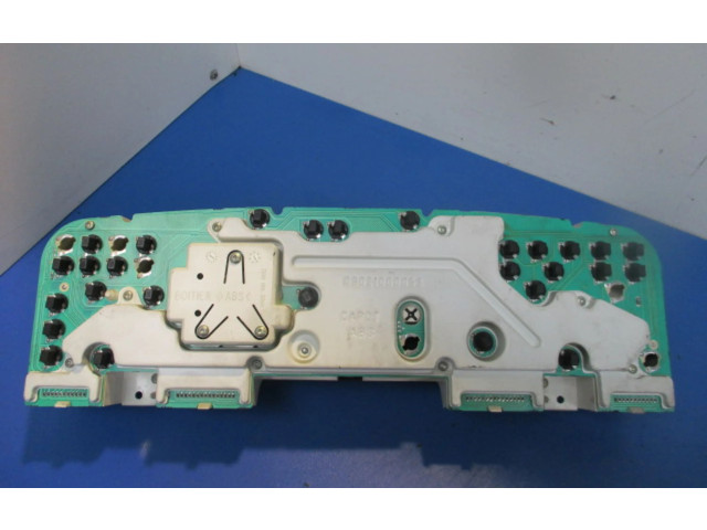 Панель приборов    Citroen Xantia       