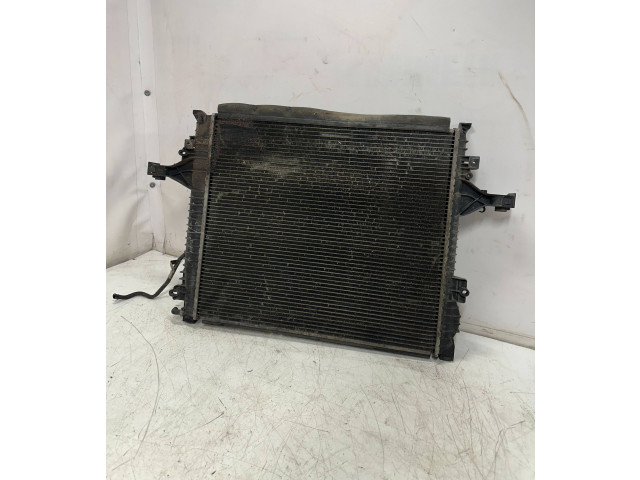 Рулевая рейка Радиатор охлаждающей жидкости 30723910 Volvo XC90 2003 - 2006 года