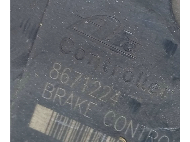 Блок АБС 8671224 Volvo V70 2000 - 2004 года