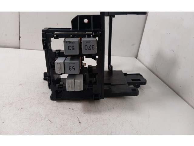   Pojistková skříňka 1K2971262   Volkswagen Tiguan 2008