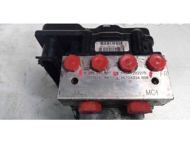 Блок АБС 0265235097 Mitsubishi Colt CZ3 2006 - 2009 года