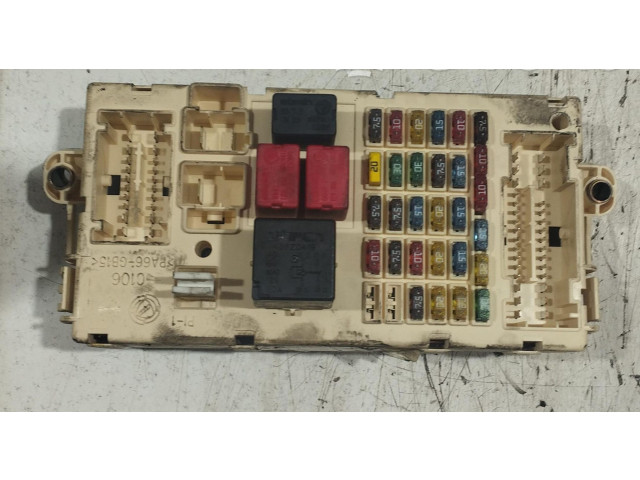 Блок предохранителей 46558758, 46558758 Alfa Romeo GT