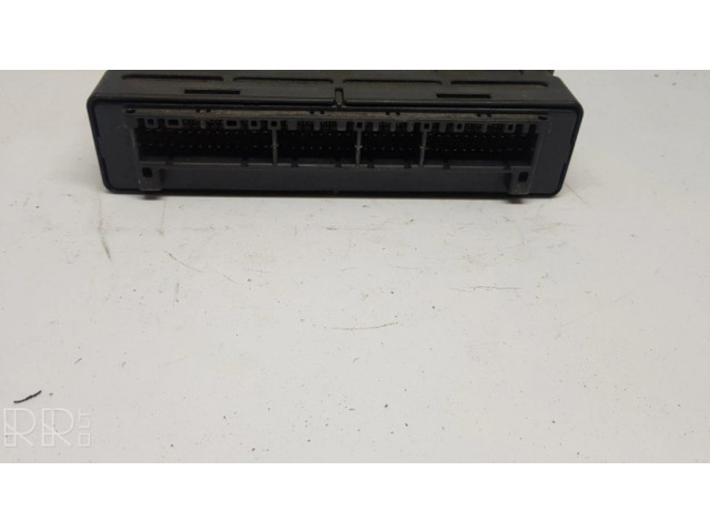 Блок управления двигателя MR420774, E2T71276   Mitsubishi Space Star