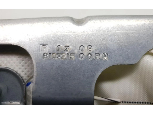 Боковая подушка безопасности 610921500   KIA Venga