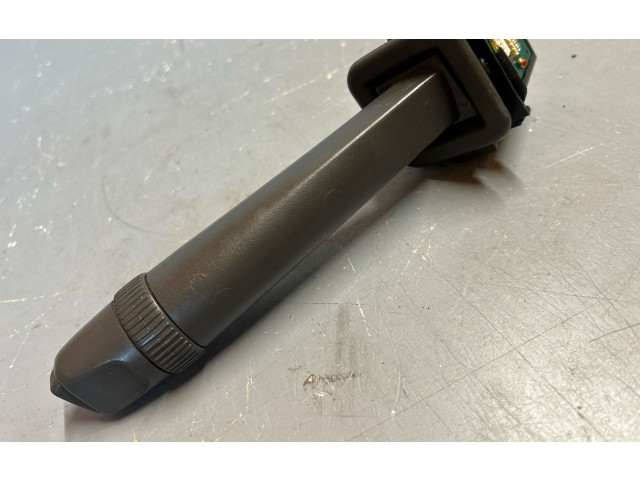 Ручка стеклоочистителей 9452391, 02W21A   Volvo V70