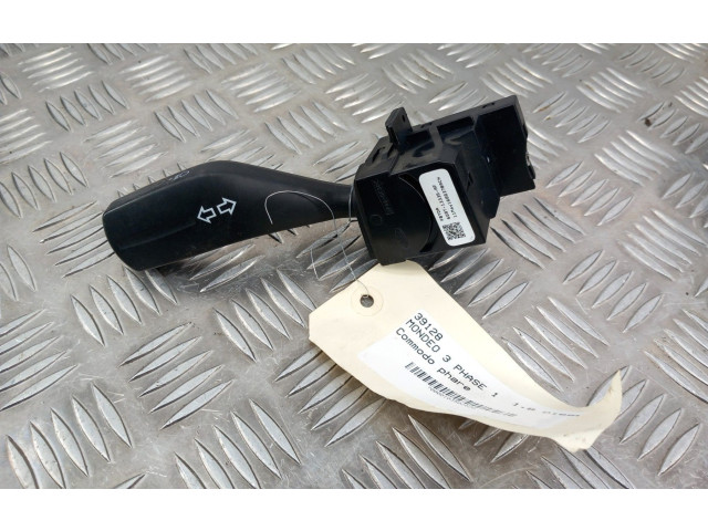 Ручка поворотов/ фонарей 1835508 Ford Mondeo MK IV