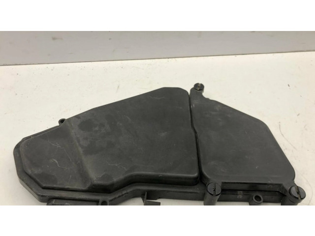 Pojistková skříňka Крышка ящика предохранителей 7L0937576A   Volkswagen Touareg II 2017