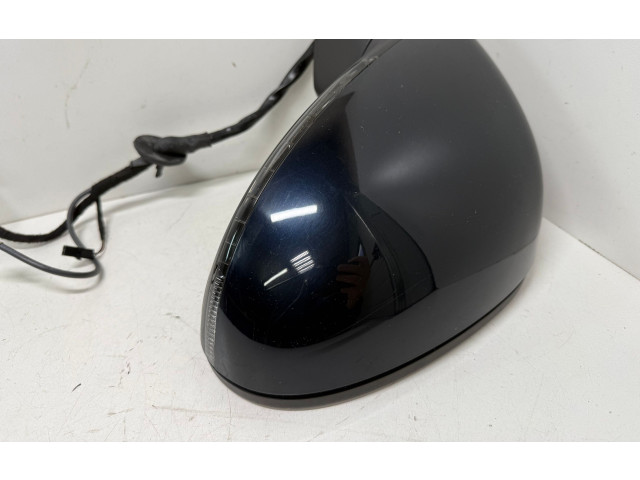 Zpětné zrcátko Volkswagen Touareg II 2016 7P6857501ED