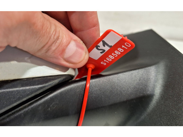 Zpětné zrcátko Renault Megane IV 2016