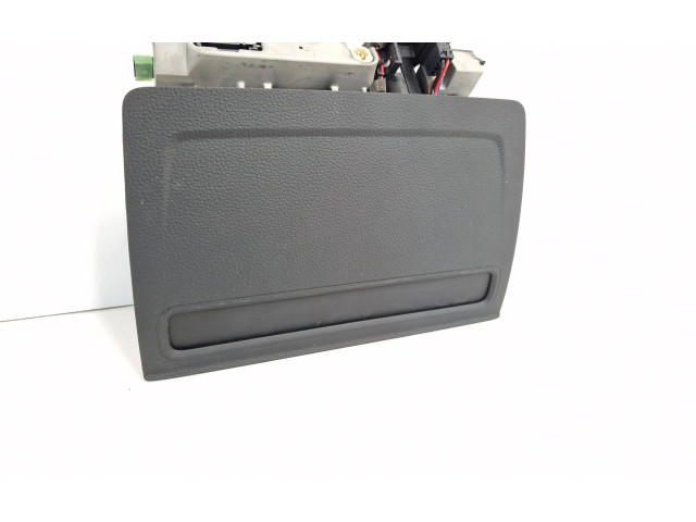 Дисплей    8V0857273M, 8V0919603C   Audi A3 S3 8V