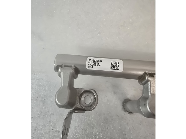 Топливная рампа 32203060 Volvo XC40 для двигателя B4204T14