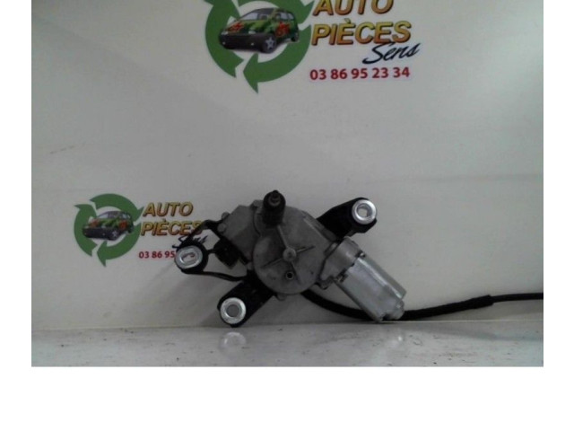 Моторчик заднего дворника     Peugeot 406