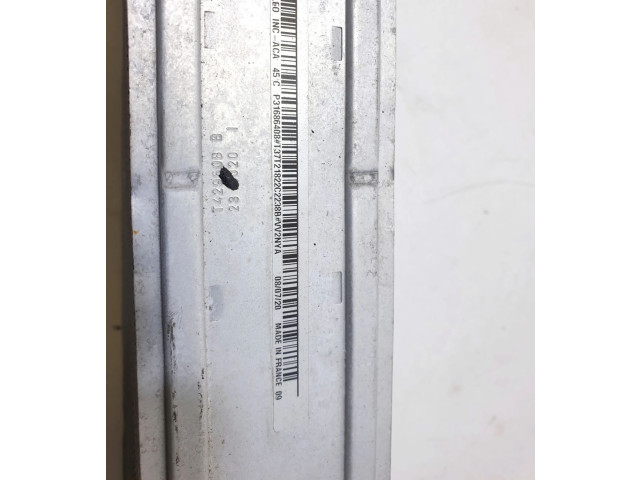 Интеркулер 31686408 Volvo XC40