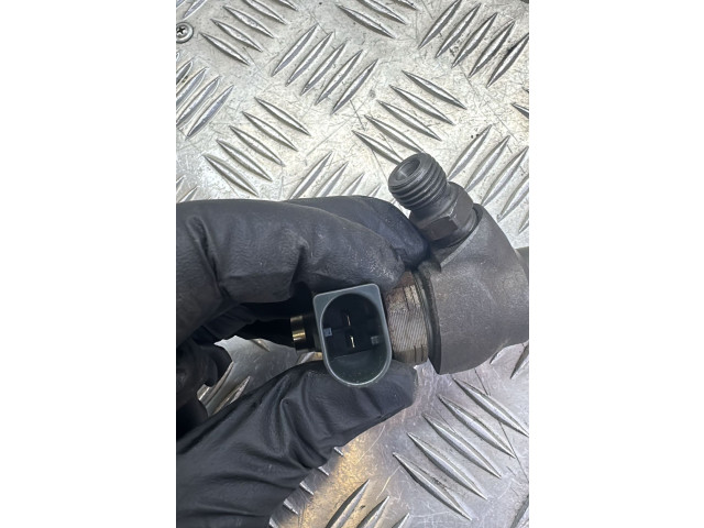 Форсунка 03L130277J    Skoda Superb B6 (3T)  CFFB 