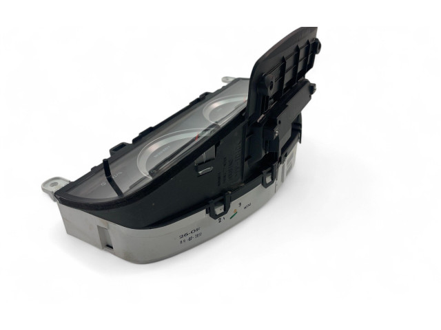 Панель приборов 31270901AA   Volvo V70       