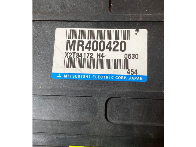 Блок управления АБС MR400420, X2T34172   Mitsubishi Pajero