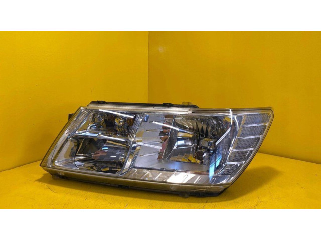 Передняя фара