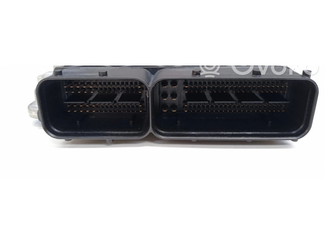 Блок управления двигателя 03L906018CM, 0281018575   Audi Q3 8U