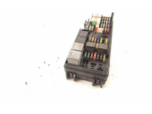Блок предохранителей 1645402372, 0025428119 Mercedes-Benz ML W164