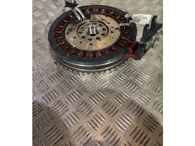 Генератор 31491811 Volvo XC90