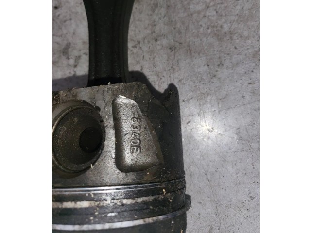 Поршень с шатуном 8340E Jeep Grand Cherokee (WK) для дизельного двигателя 3.0