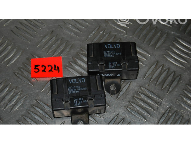 Блок управления 30710362   Volvo V70