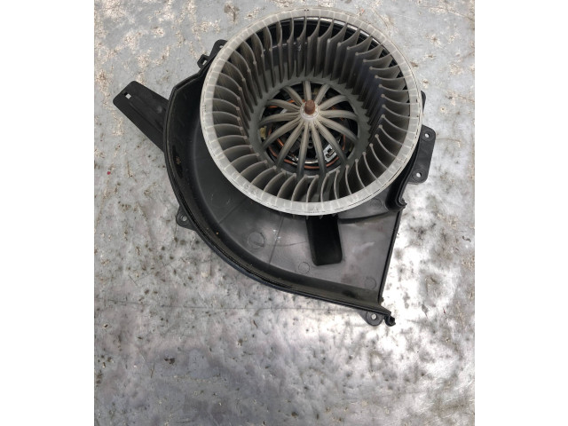 Вентилятор печки    6Q1819015J   Skoda Fabia Mk2 (5J)