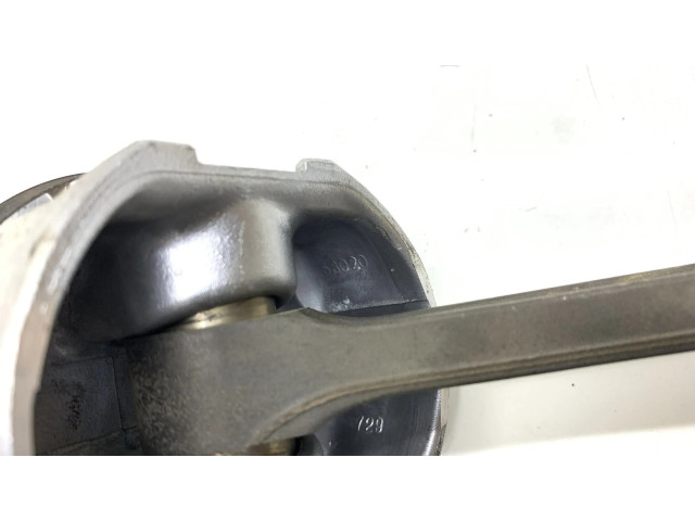  Поршень с шатуном EVA 53020736  Jeep Grand Cherokee (WJ) для бензинового двигателя 4.7