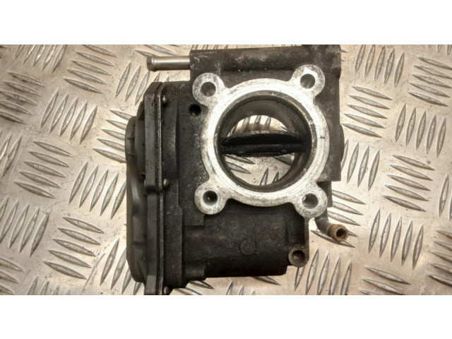 Дроссельная заслонка