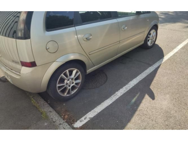 Моторчик заднего дворника 9132802 Opel Meriva A