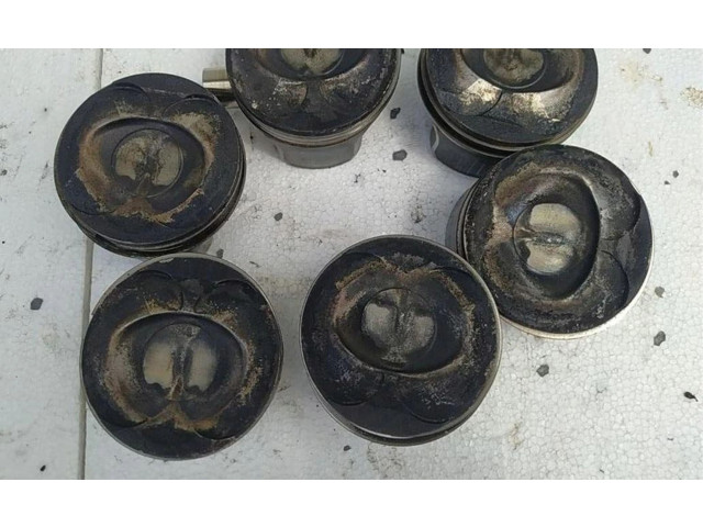 Поршень 86L134 Maserati Levante