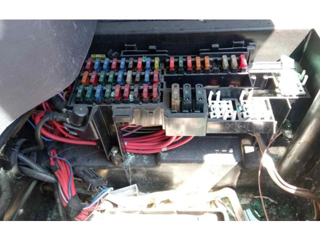 Pojistková skříňka 0025450901 Mercedes-Benz W168