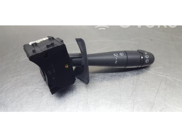 Включатель скорости стеклоочистителей 8200792584, 01057666 Dacia Sandero