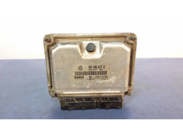 Блок управления двигателем ECU