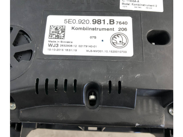 Панель приборов 5E0920981B, 02179140 Skoda Octavia Mk3 (5E)