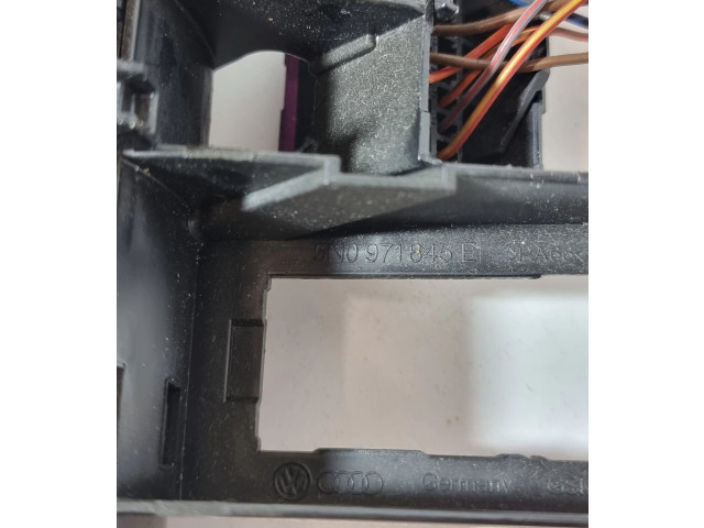 Блок предохранителей 5N0971845E, 5N0971845 Audi Q3 8U