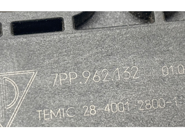 Volant Porsche Macan (95B) 2018 7PP962132, 28400128001