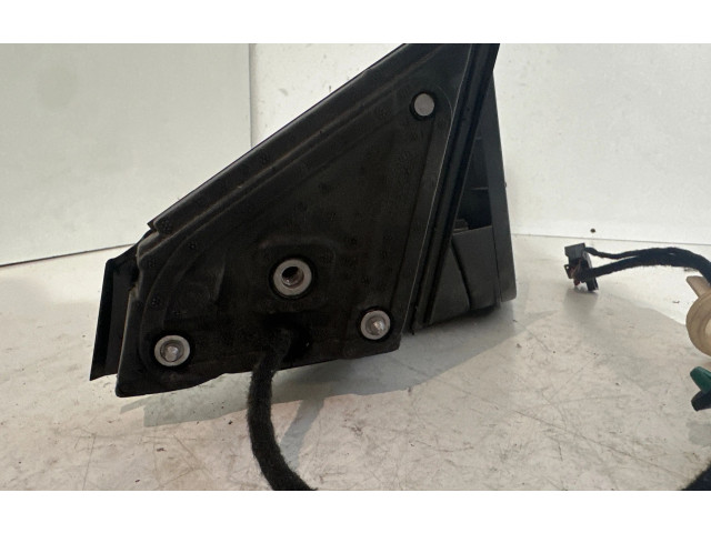 Зеркало электрическое Skoda Karoq 2017 - года