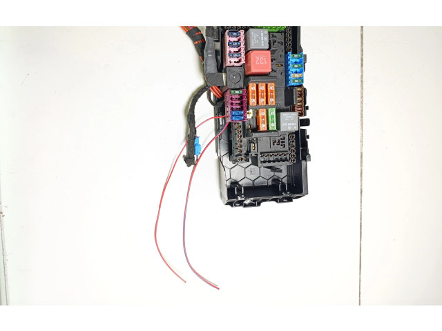 Pojistková skříňka A0009822923 Mercedes-Benz EQC 2020