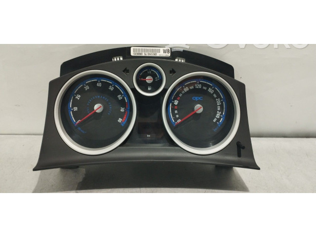 Přístrojová deska Opel Zafira C 2006 13230600