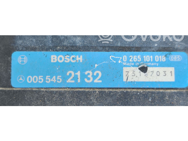 Řídící jednotka 0265101018 Mercedes-Benz E W124 1984