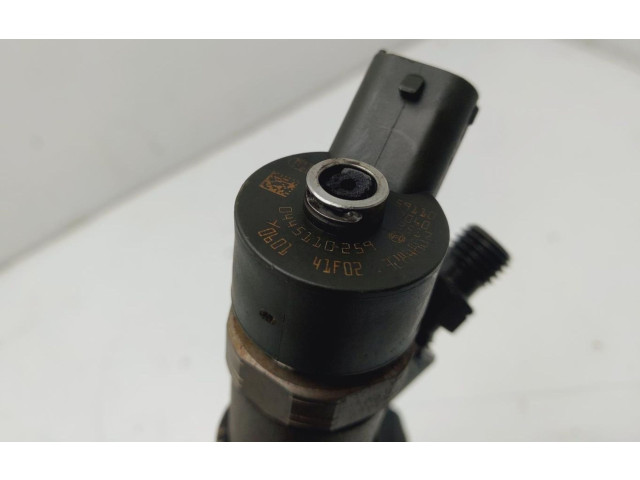 Vstřikovač 0445110259   Peugeot 207 CC     