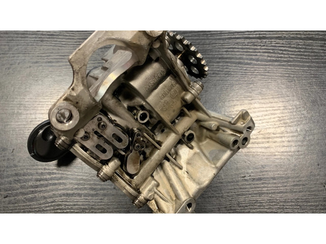 Čerpadlo oleje 851375608 BMW 5 F10 F11 2.0