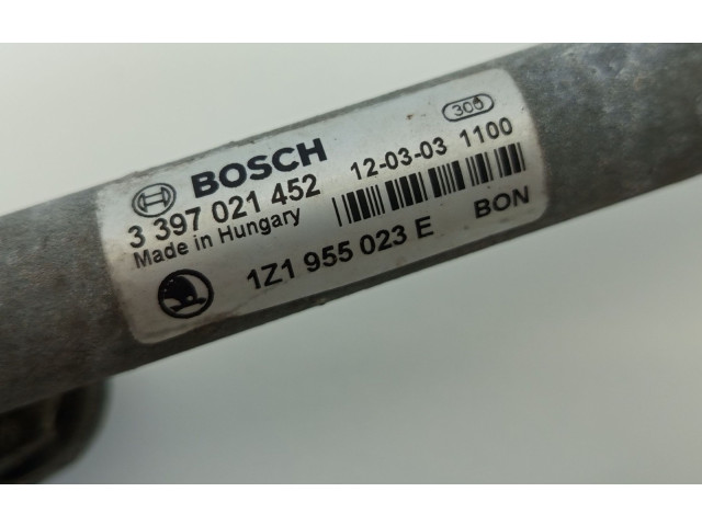 Моторчик дворников 1Z1955023E, 3397021452 Skoda Octavia Mk2 (1Z)