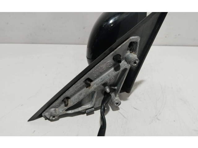 Зеркало электрическое        Skoda Fabia Mk1 (6Y)  1999 - 2007 года   