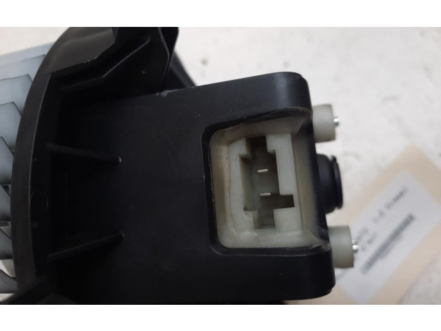 Вентилятор печки 77364956 Fiat Grande Punto